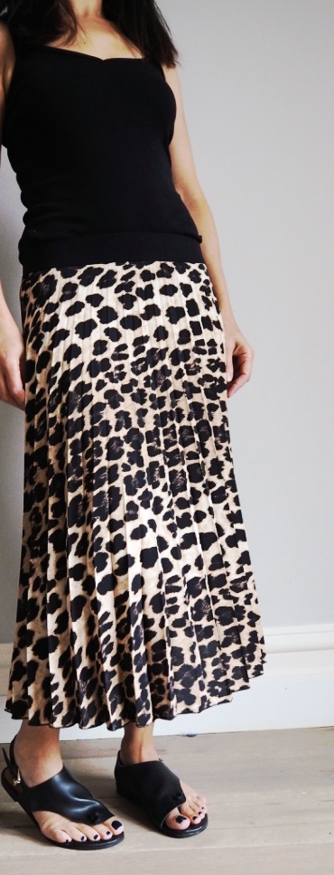 I didn't mind the almost maxi length