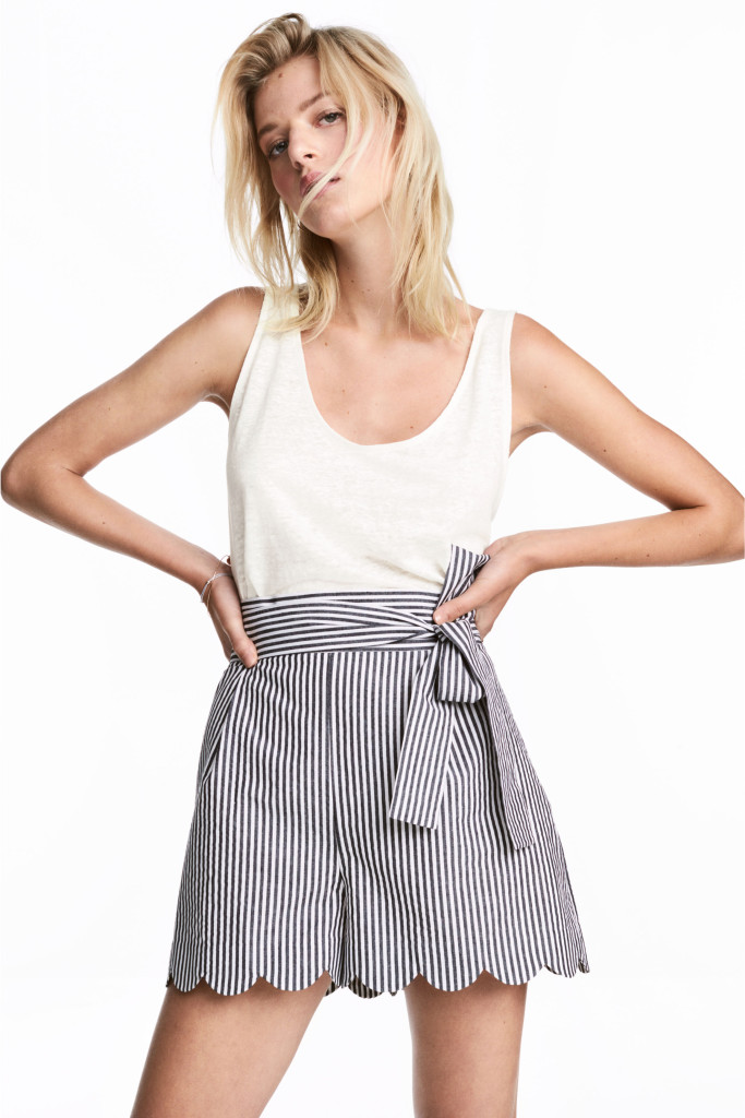 hm-striped-scalloped-shorts
